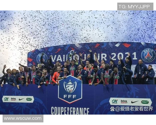 英格兰队在欧洲杯资格赛中逆袭击败波兰，晋级形势乐观